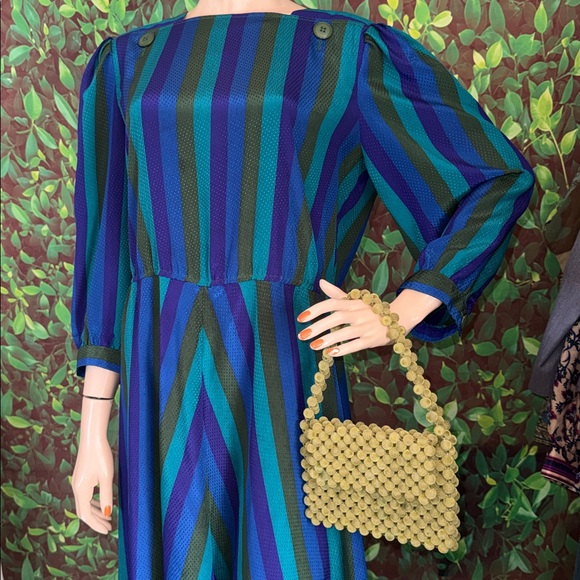 Vintage Green Velvet Coated Bead Handbag - Picture 15 of 15